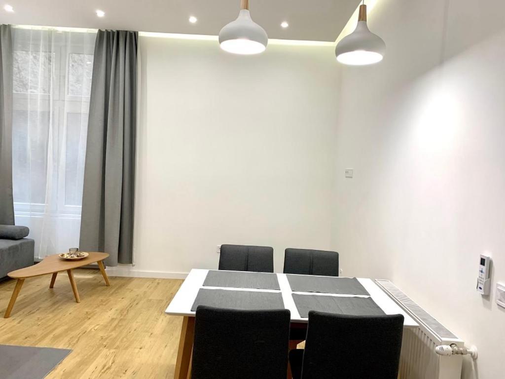 Colton Budapest Paulay Apartments Kültér fotó